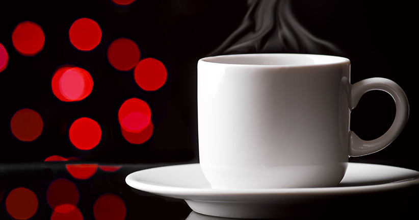 Koffein am Abend schlecht für innere Uhr